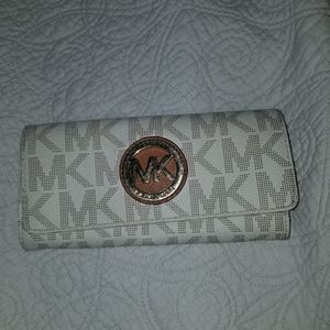 Michael Kors wallet